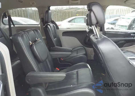 2014 Chrysler Town & Country Touring from USA, damaged, VIN 2C4RC1BG7ER208842